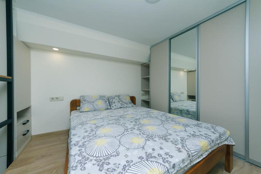 Inn Smarthause Apartments Киев Экстерьер фото